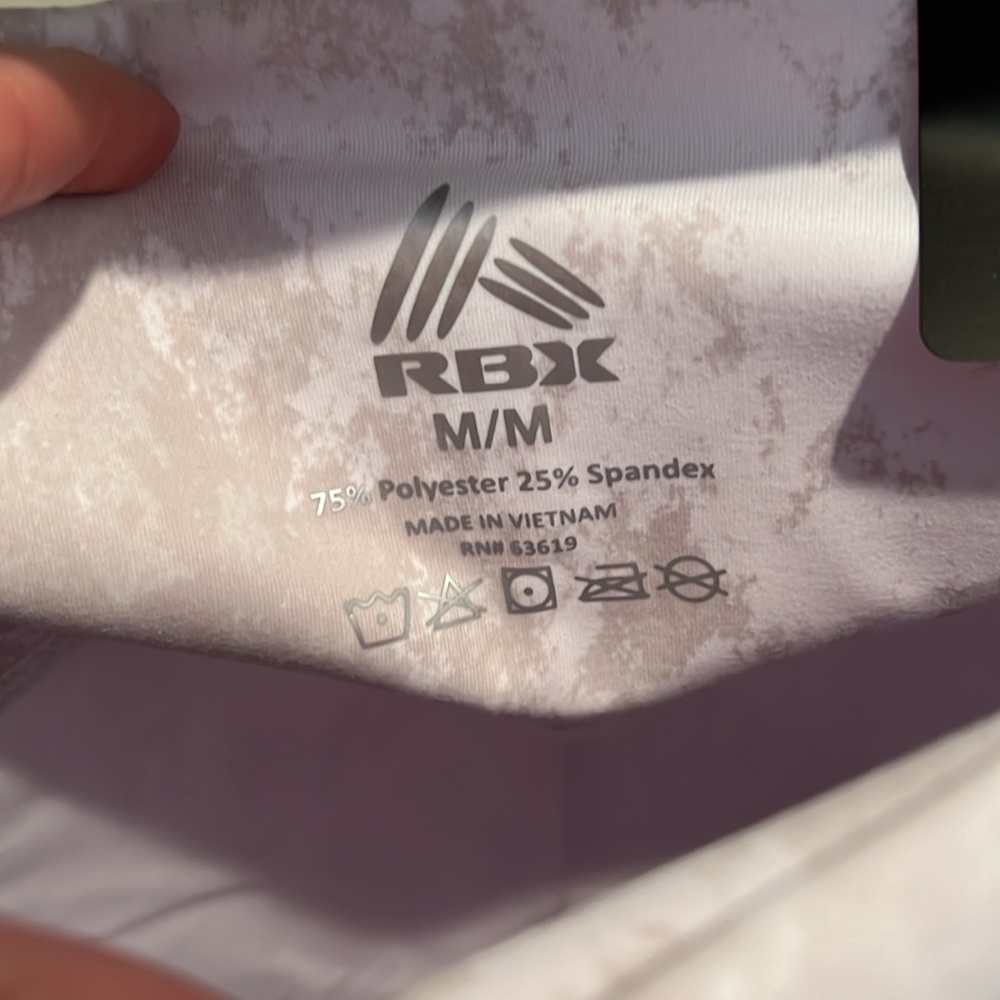 Women’s RBX activewear leggings - Picture 2 of 4